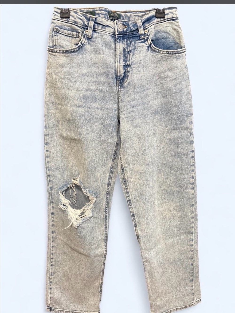 wild fable Light Wash Distressed Boyfriend Jeans